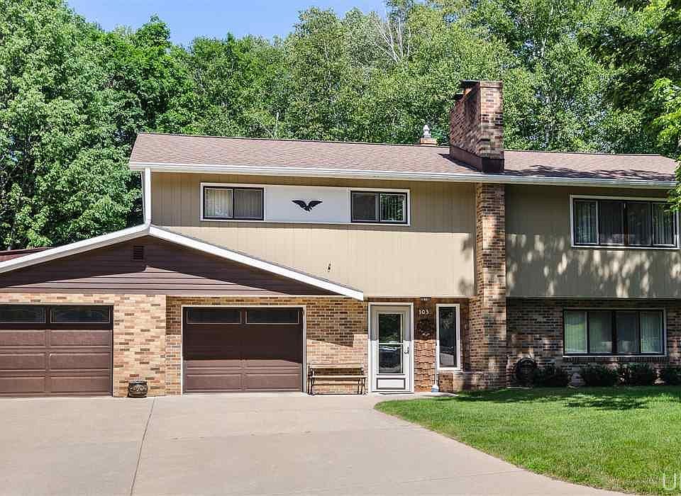 1st image of 103 Raymbault Dr