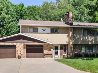 103 Raymbault Dr, Marquette, MI 49855