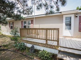 6888 S Wood Rd, Sheridan, MI 48884