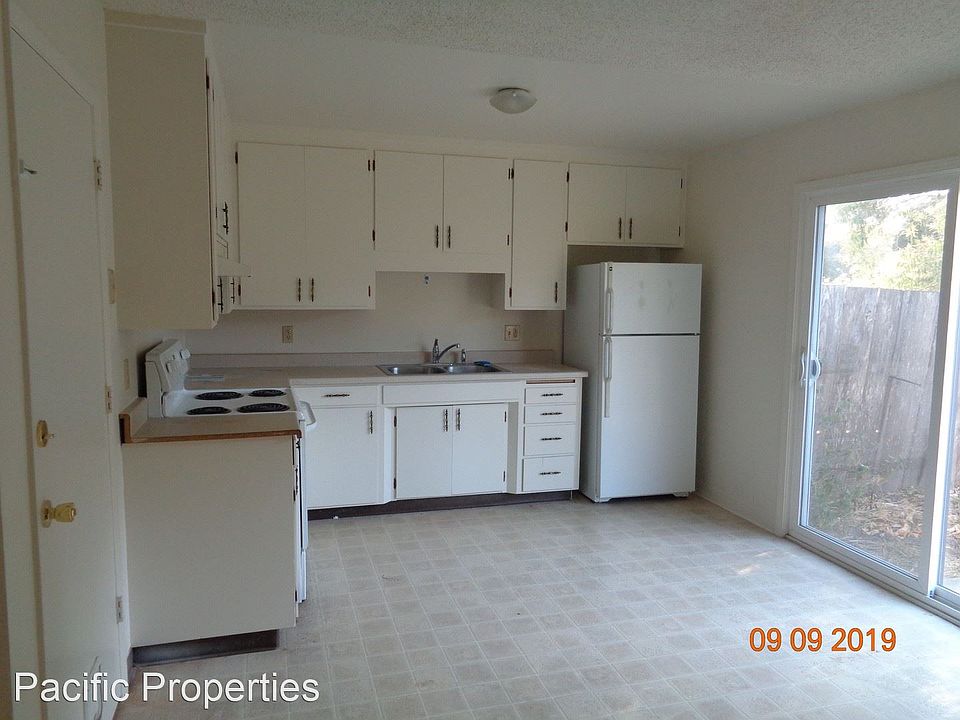 1st image of 63 Holly Hts