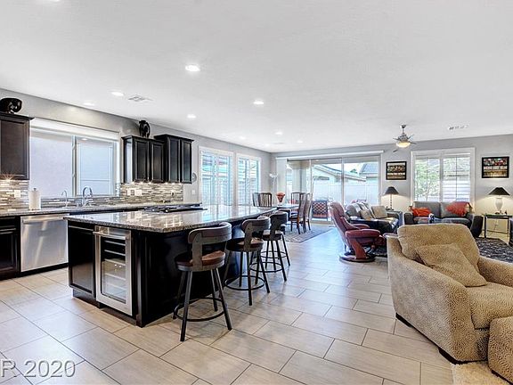 4th image of 5766 Hannah Brook St