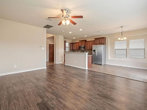4th image of 2745 Bretton Wood Dr