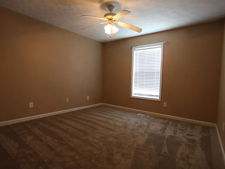 1477 N Donahue Dr #803 — Photo 3