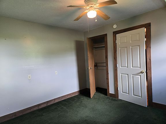 5th image of 10034 Hillwood Dr #1