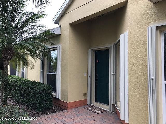 1st image of 2900 Camberly Cir