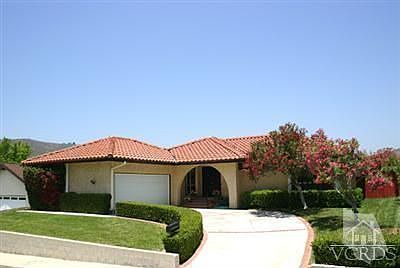 1st image of 759 W Mondego Pl