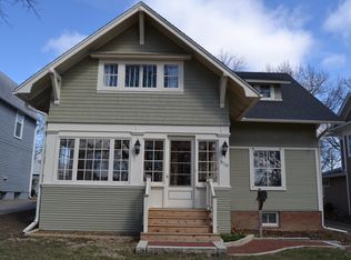 510 Columbus St, Pella, IA 50219