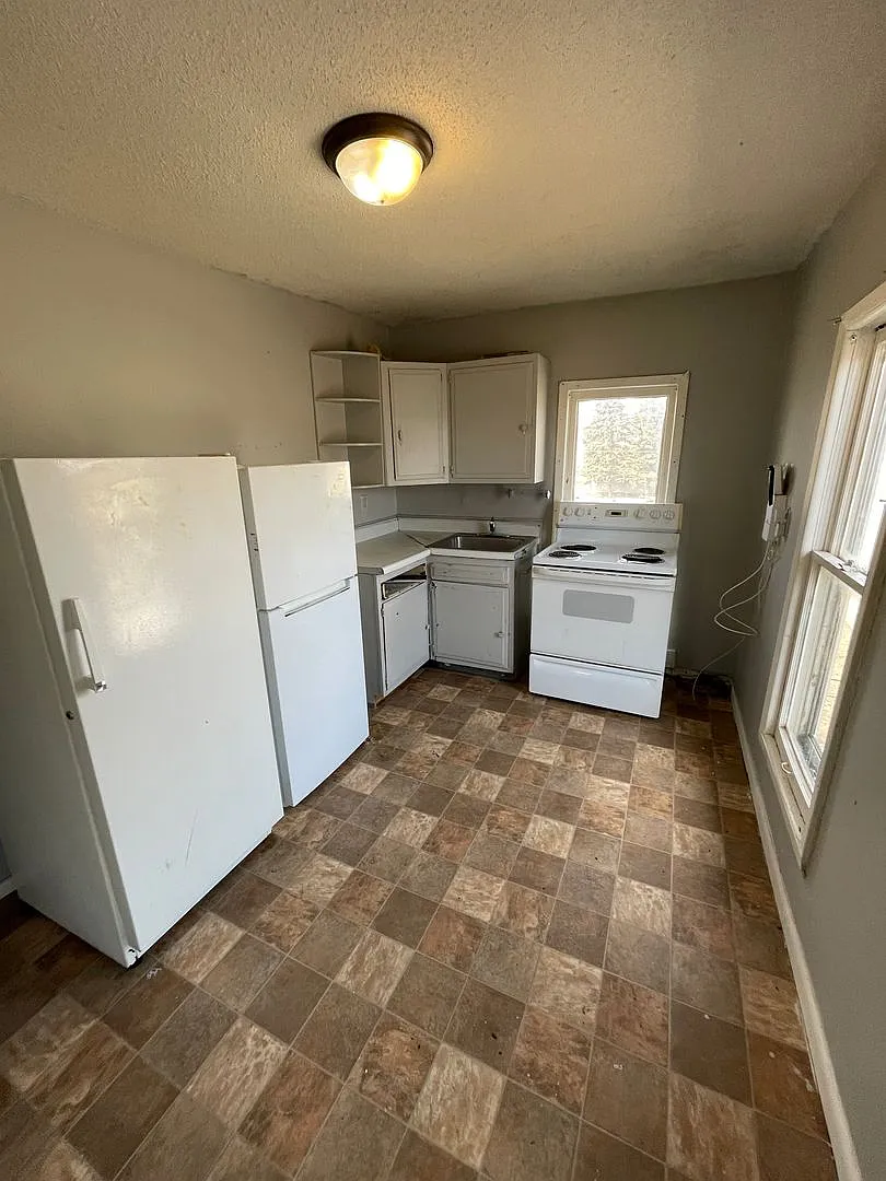 76 Mulberry St — Photo 4