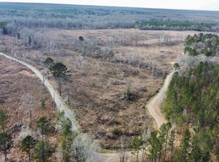 3 Prentiss Crump Rd, Terry, MS 39170