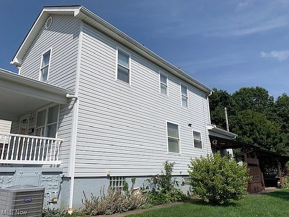 2nd image of 1008 Biltmore Ave