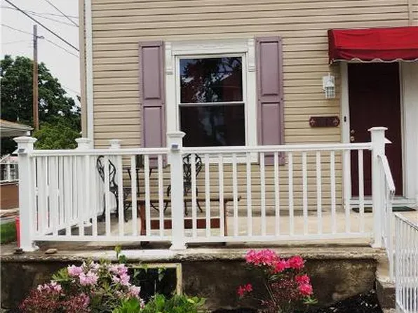 1017 6th St, Catasauqua, PA 18032