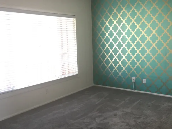 650 E Palm Canyon Dr #15, Palm Springs, CA 92264