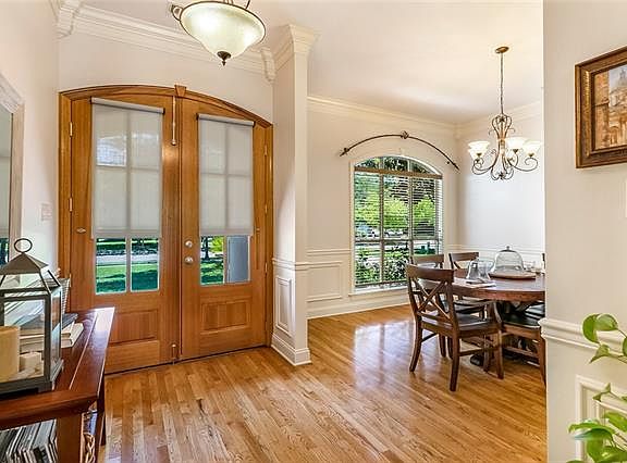 2nd image of 604 Tanager Dr