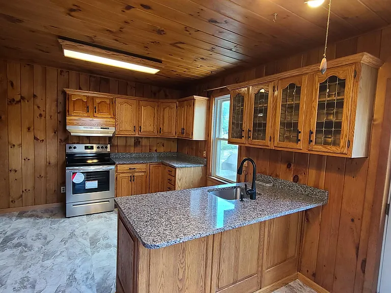 3213 Walnut St — Photo 5