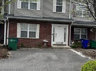 905 Oak Tree Blvd NW, Christiansburg, VA 24073