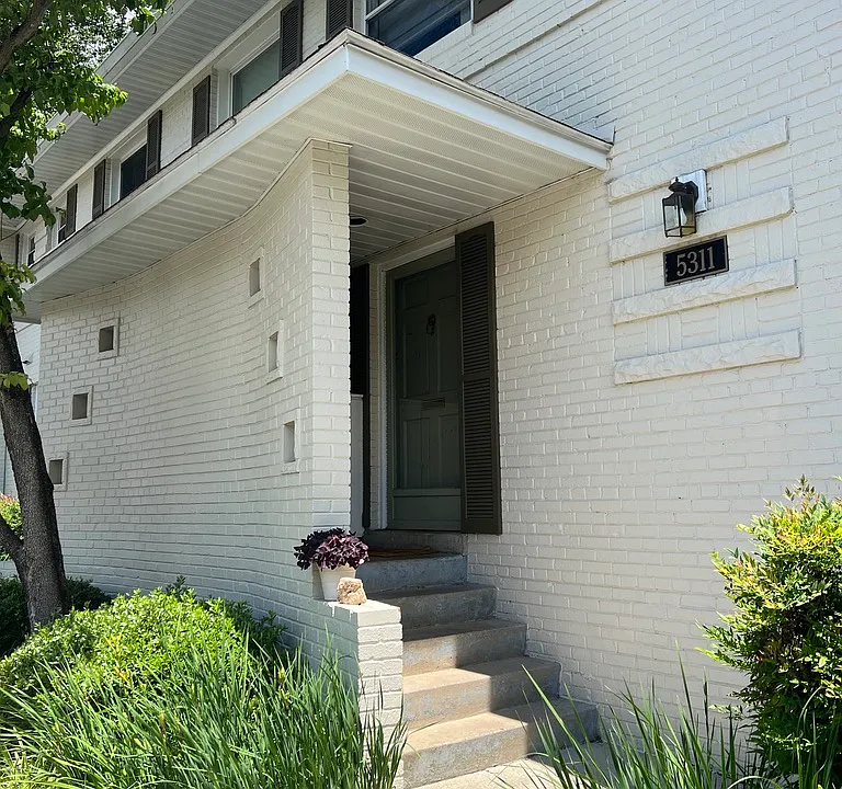 5311 Pooks Hill Rd #407