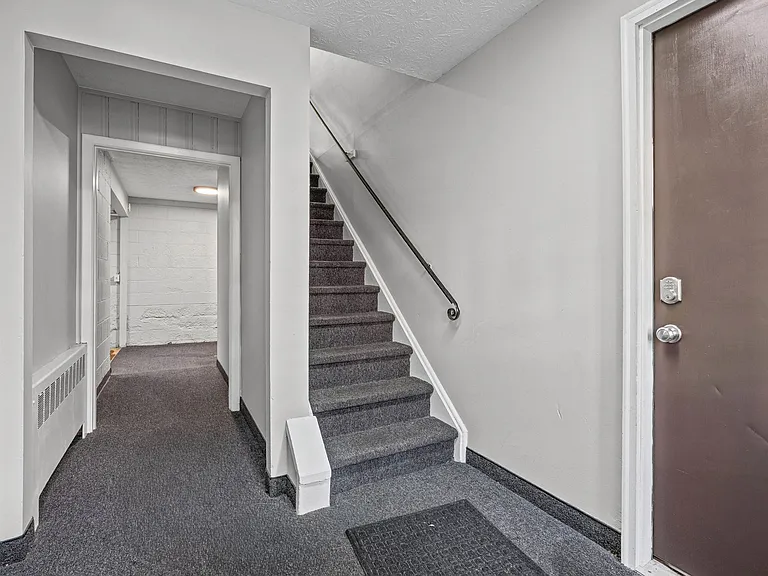 138-154 Woodhill Dr — Photo 22