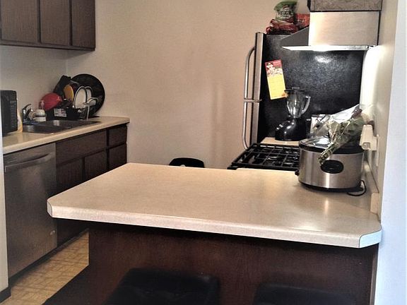4th image of 1601 N Innsbruck Dr APT 304