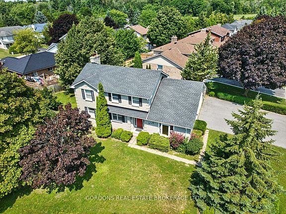 2nd image of 470 Kingsdale Ave