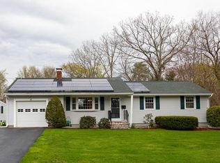 10 State St, Chelmsford, MA 01824