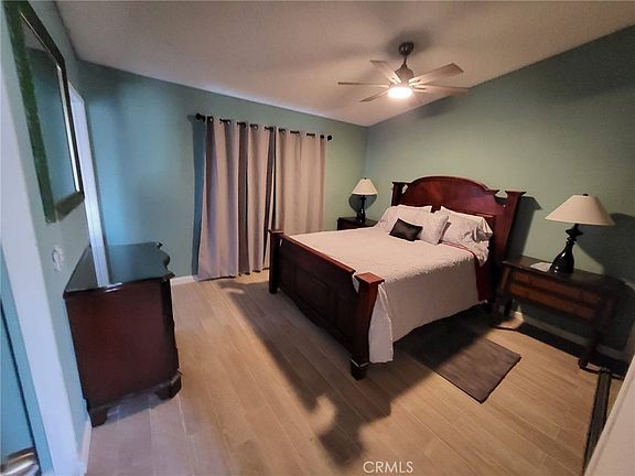 4th image of 44025 Glenraven Rd