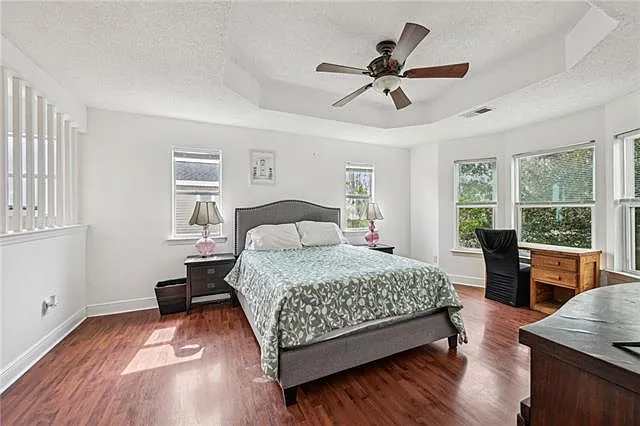 114 Marina Dr — Photo 11