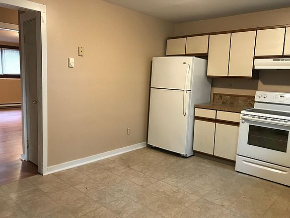 199 Waterville Kitchen