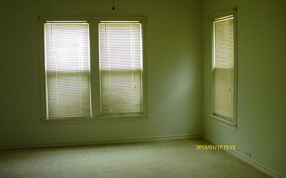 2nd image of 604 Lois St
