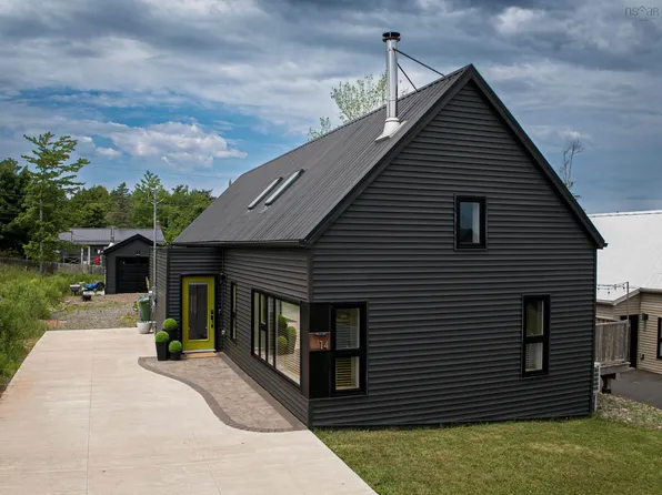 14 Monarch Ter, Truro, NS B2N