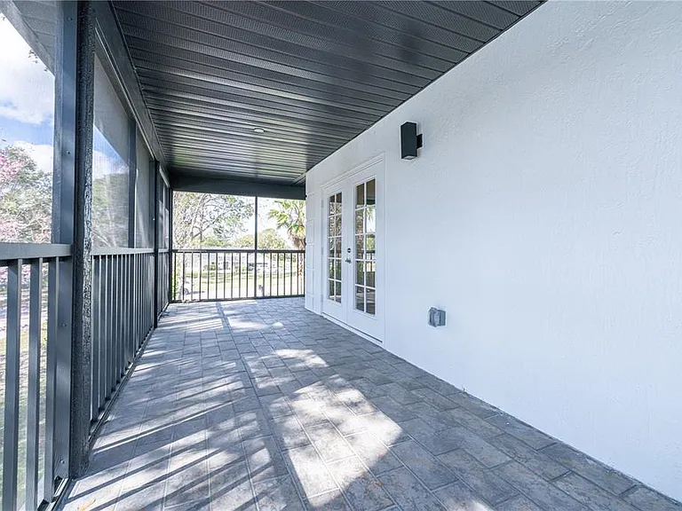 2721 Ingeborg Ct — Photo 32