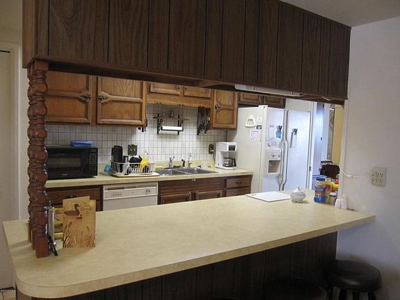 4th image of 815 S Placita Topa