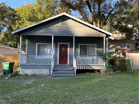 4th image of 209 W Knollwood St