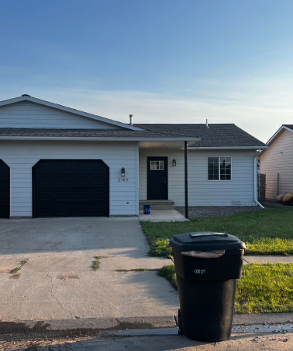 1st image of 2141 Teal Dr