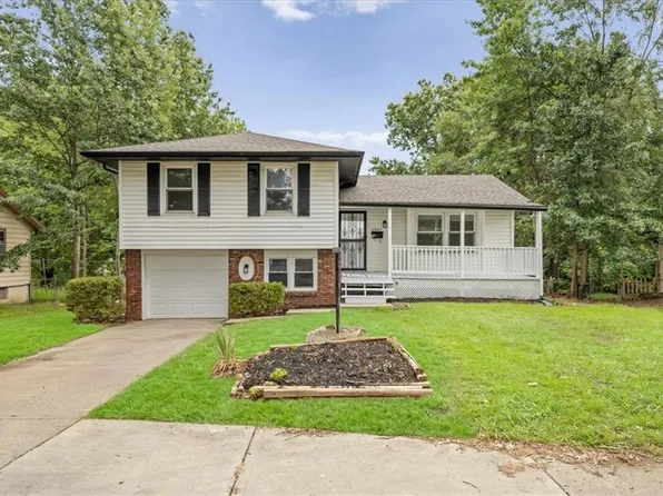 8907 Blue Ridge Blvd, Kansas City, MO 64138