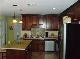 608 Ard Rd, Ray City, GA 31645