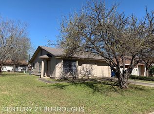 4843 Corian Oak Dr, Kirby, TX 78219