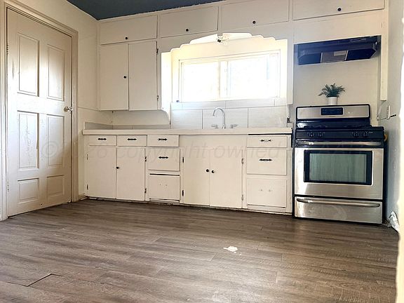 5th image of 2912 Ridgemere Blvd