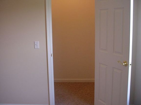 old pic of closet bedroom 1