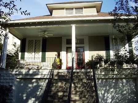 1st image of 1823 Bordeaux St