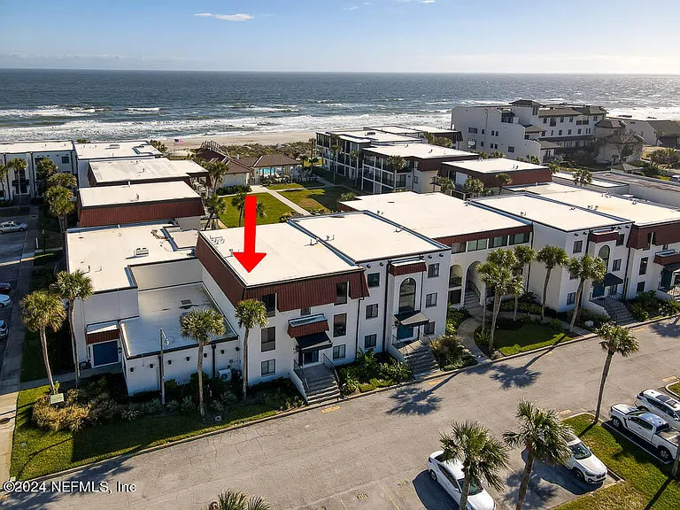 2321 Costa Verde Blvd #201 — Photo 2