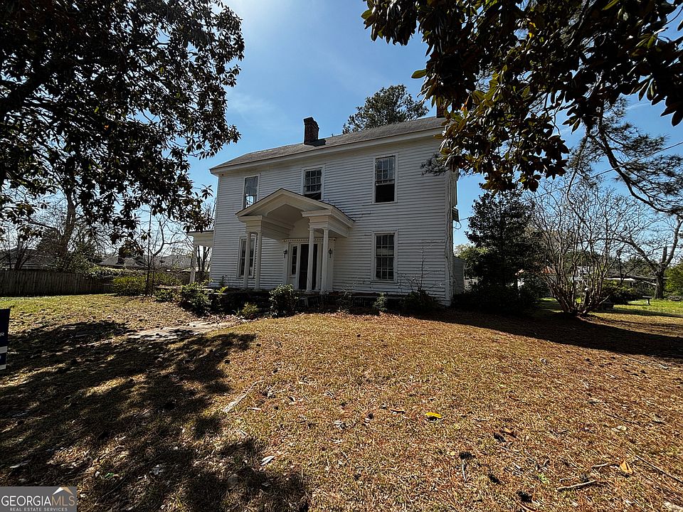 1st image of 301 Cleveland St