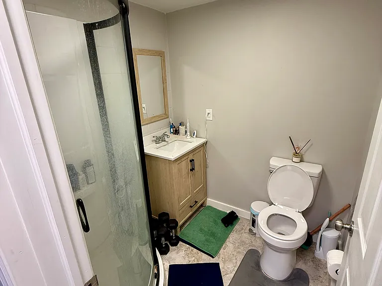 4 Charles St #4 — Photo 10