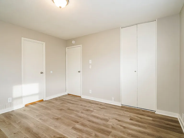 5801 Sunwood Dr — Photo 9
