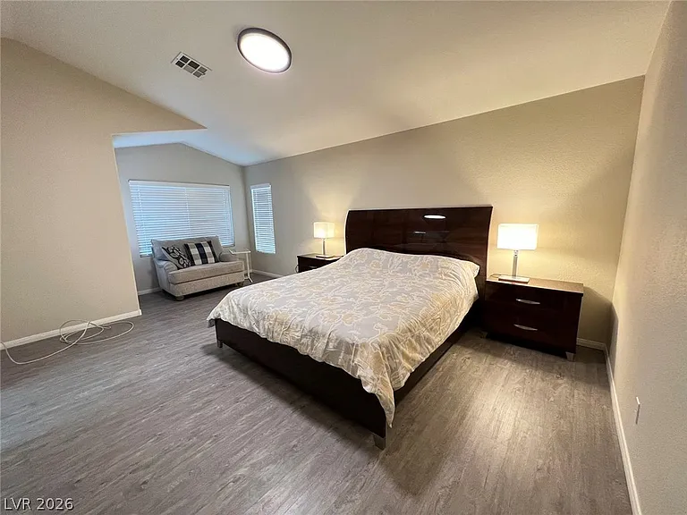 8109 Greenbush Dr — Photo 10