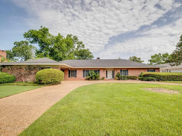 4317 Belle Terre Dr, Monroe, LA 71201