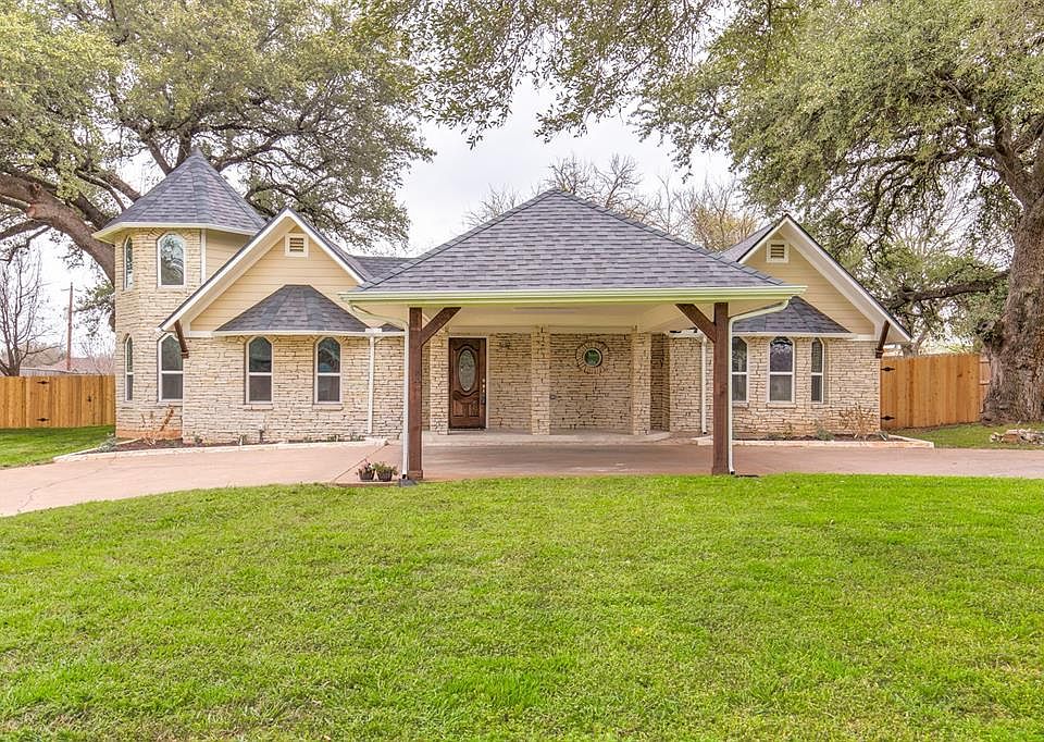 1st image of 614 Aqua Vista Dr