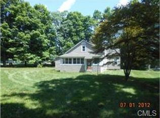 43 Old Park Lane Rd, New Milford, CT 06776
