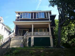 59 Manthorne Rd, West Roxbury, MA 02132