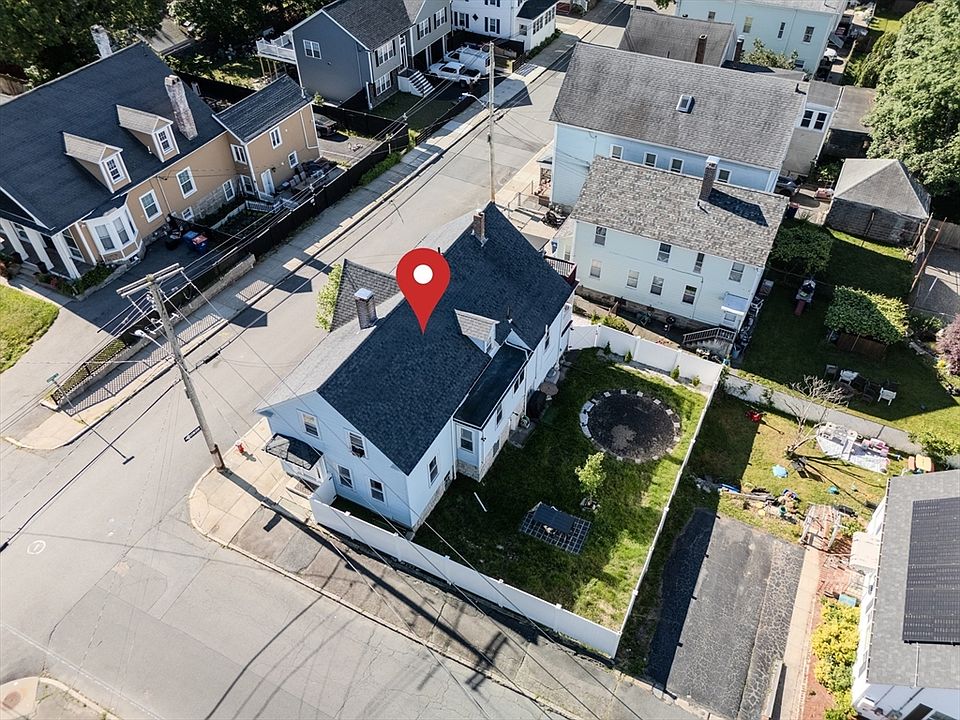 1st image of 124 Washington St