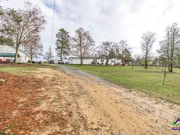 3rd image of 319 Pope Rd